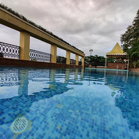 Hotel Misty Meadows, Lonavla Exterior foto